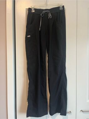 Women’s Black Drawstring Straight-Leg Scrub Pants